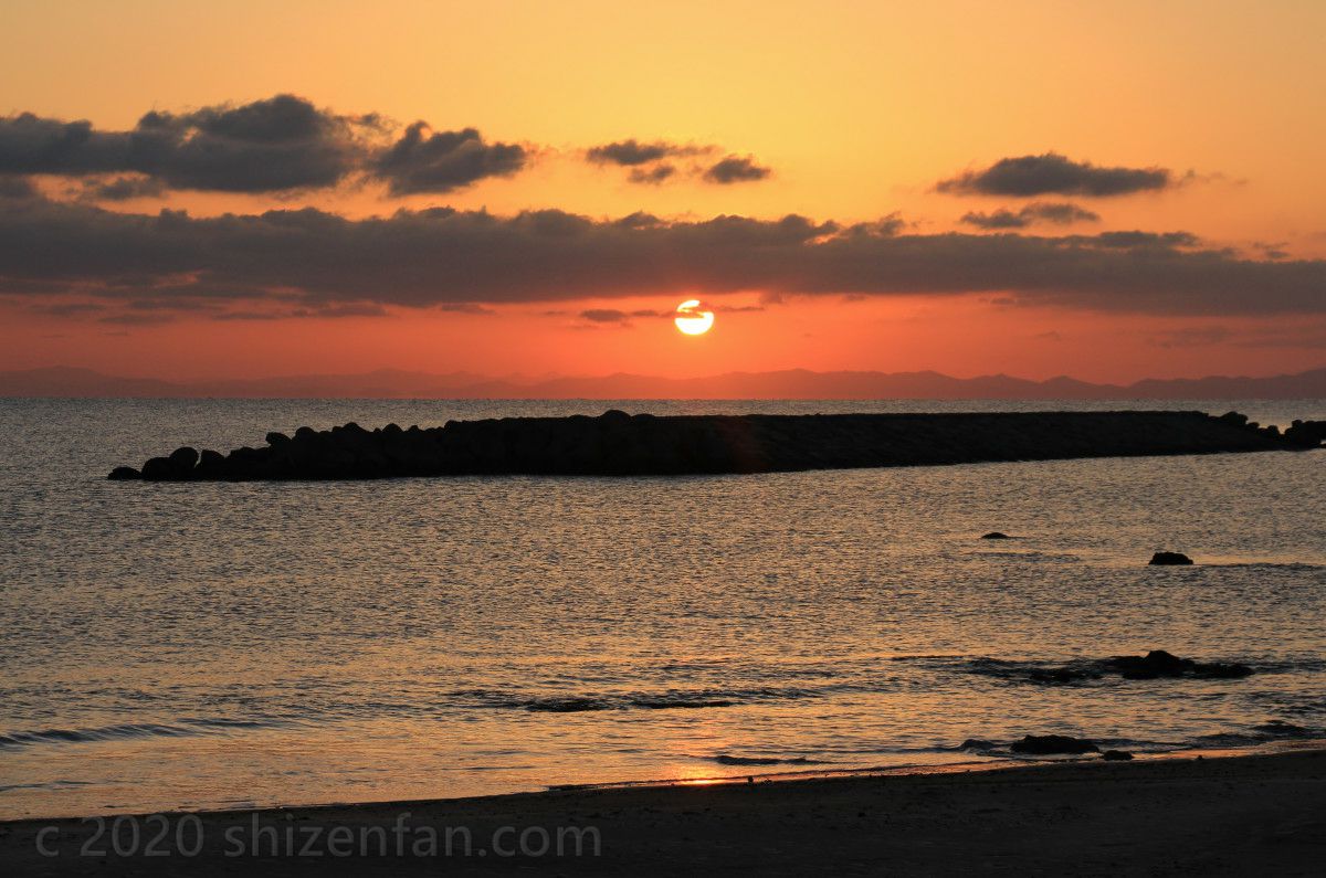 国東半島・黒津崎海岸の朝日